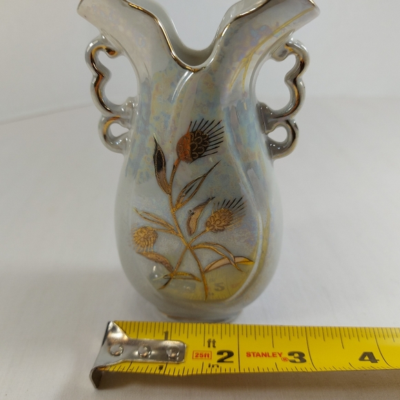 Betson Iridescent White Gold Small Porcelain Hand Painted Vintage Bud Vase - Picture 7 of 7